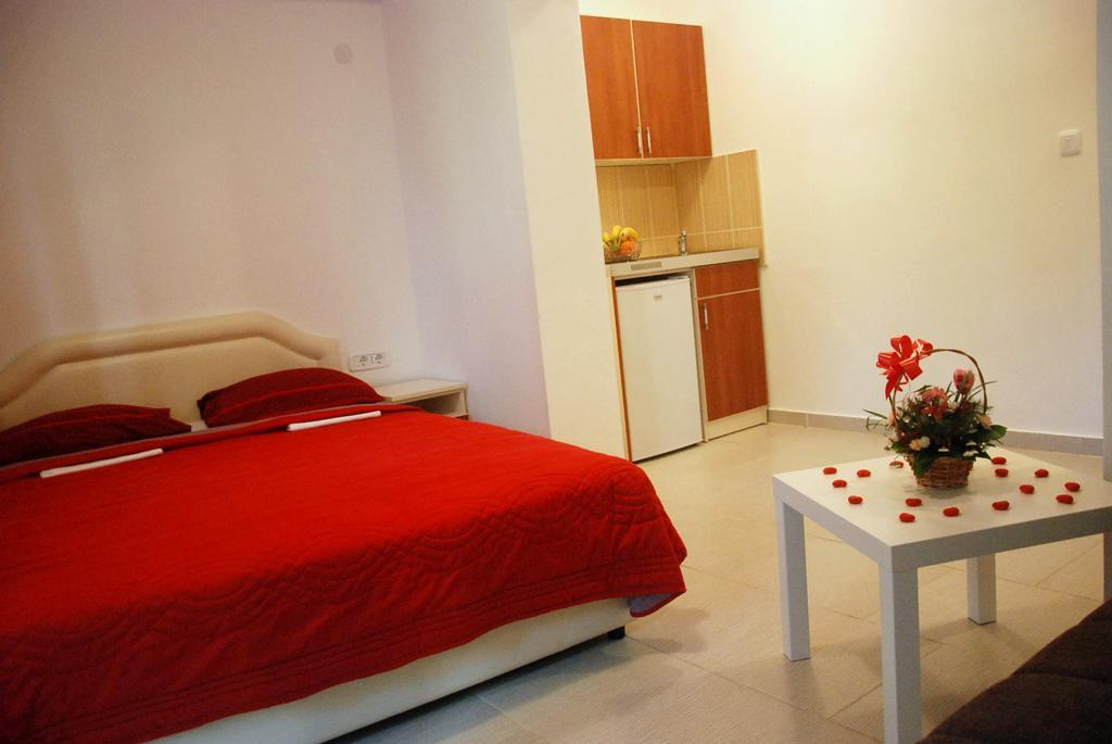 Apartmani Bonik Budva Zimmer foto